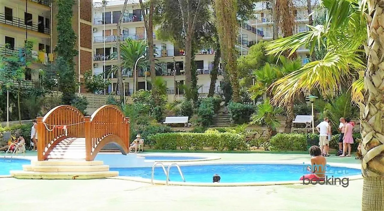 Apartment Arquus Beach Salou, Climatizado Y Con Piscina Spain